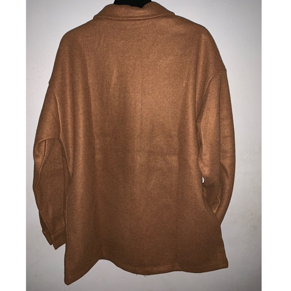 #️⃣2️⃣4️⃣ FEELS LIKE WINTER - COAT - Picture 4 of 4